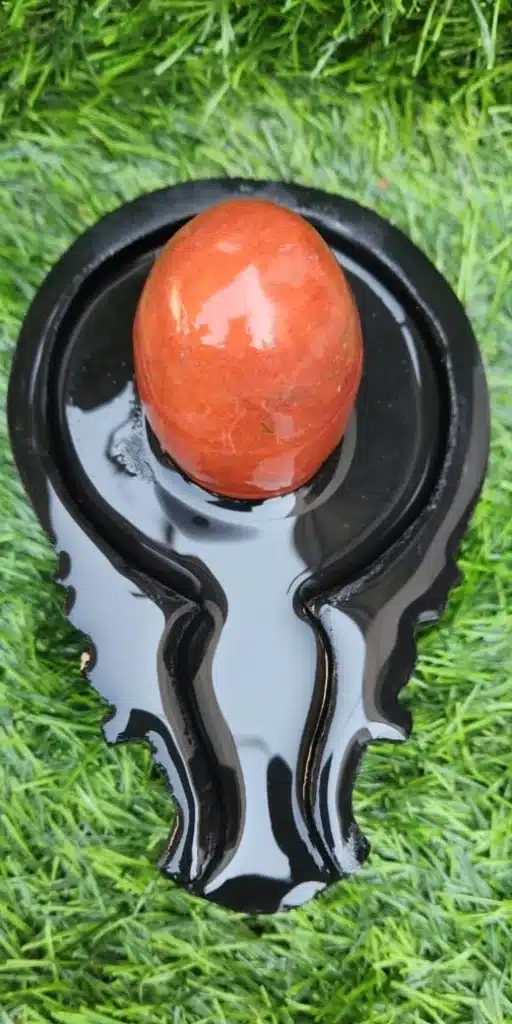 shivling-damru-jaladhari-handcrafted-design-narmda-shivling