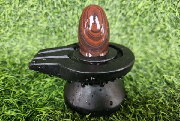 Janeudhari Shivling With Jaladhari - Narmada River Stone